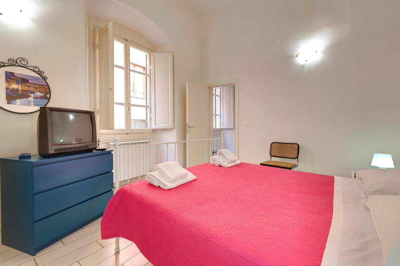 Appuntamento A Ponte Vecchio Apartment Florenz